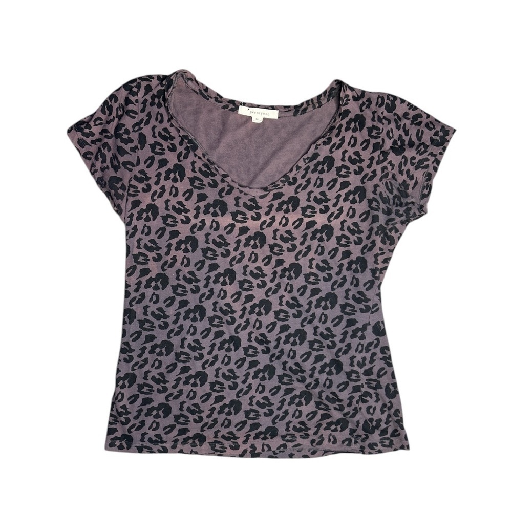 Forever 21 Leopard Print V-Neck Top